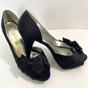 Michaelangelo Black Heels
